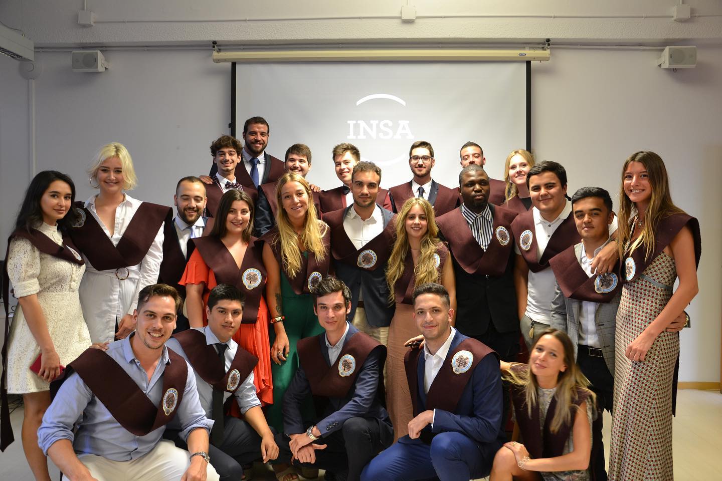 Estudia Negocios, Marketing o Comunicación en INSA