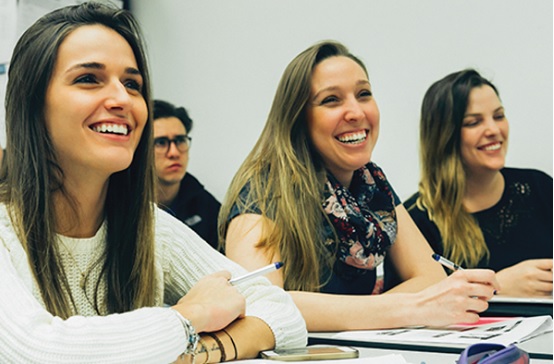 Estudia un curso y trabaja en Vancouver Canada Greystone College