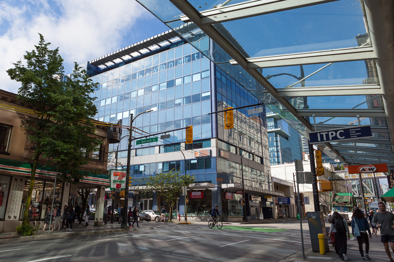 Vive un verano en Vancouver con EC English.